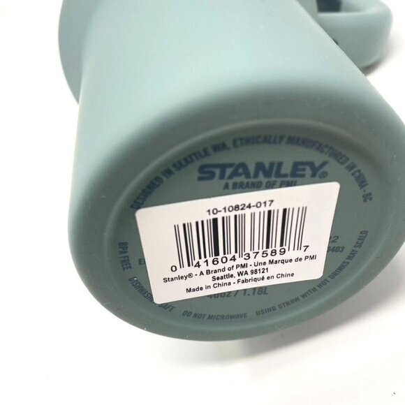 Stanley The Quencher H2.0 FlowState™ Tumbler Soft Matte 40 OZ Shale - Picture 6 of 6